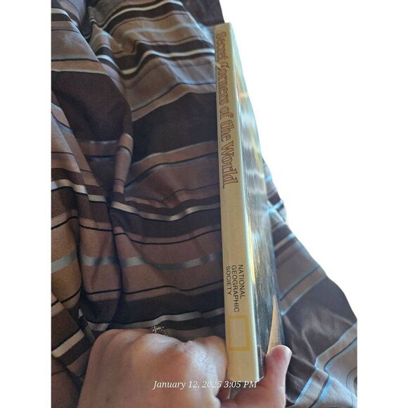 Secret corners of the world by national geographic society - Picture 2 of 5